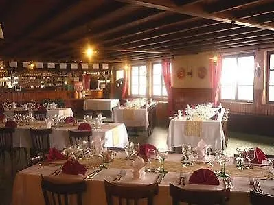 Hotel Le Rouge Gazon 2*